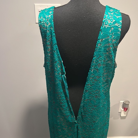 Green Lace High Low Dress plus size 3x - Picture 8 of 8